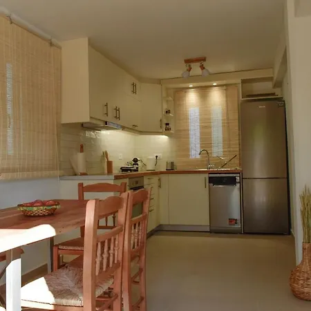 Holiday home Tsikena Sweet Metaxata *